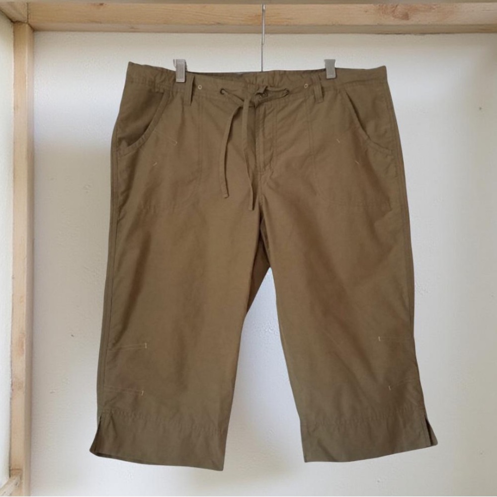 Columbia Capri Pants Womens Tan Hiking Pants Wide Leg Quick Dry Size SMALL